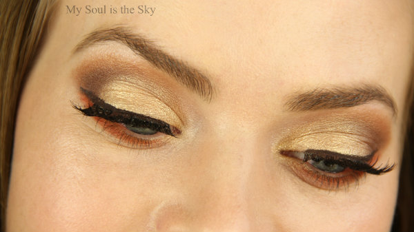 Gold Brown Orange Eyeshadow