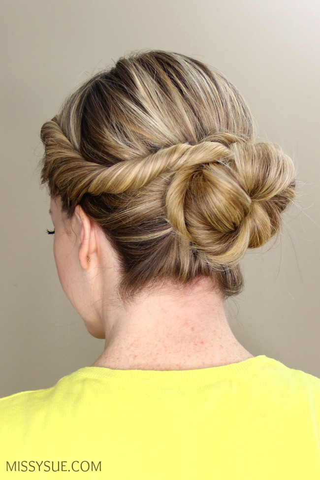 Easy Bun Hairstyles Learn How To Make Hair Bun At Home  Nykaas Beauty  Book